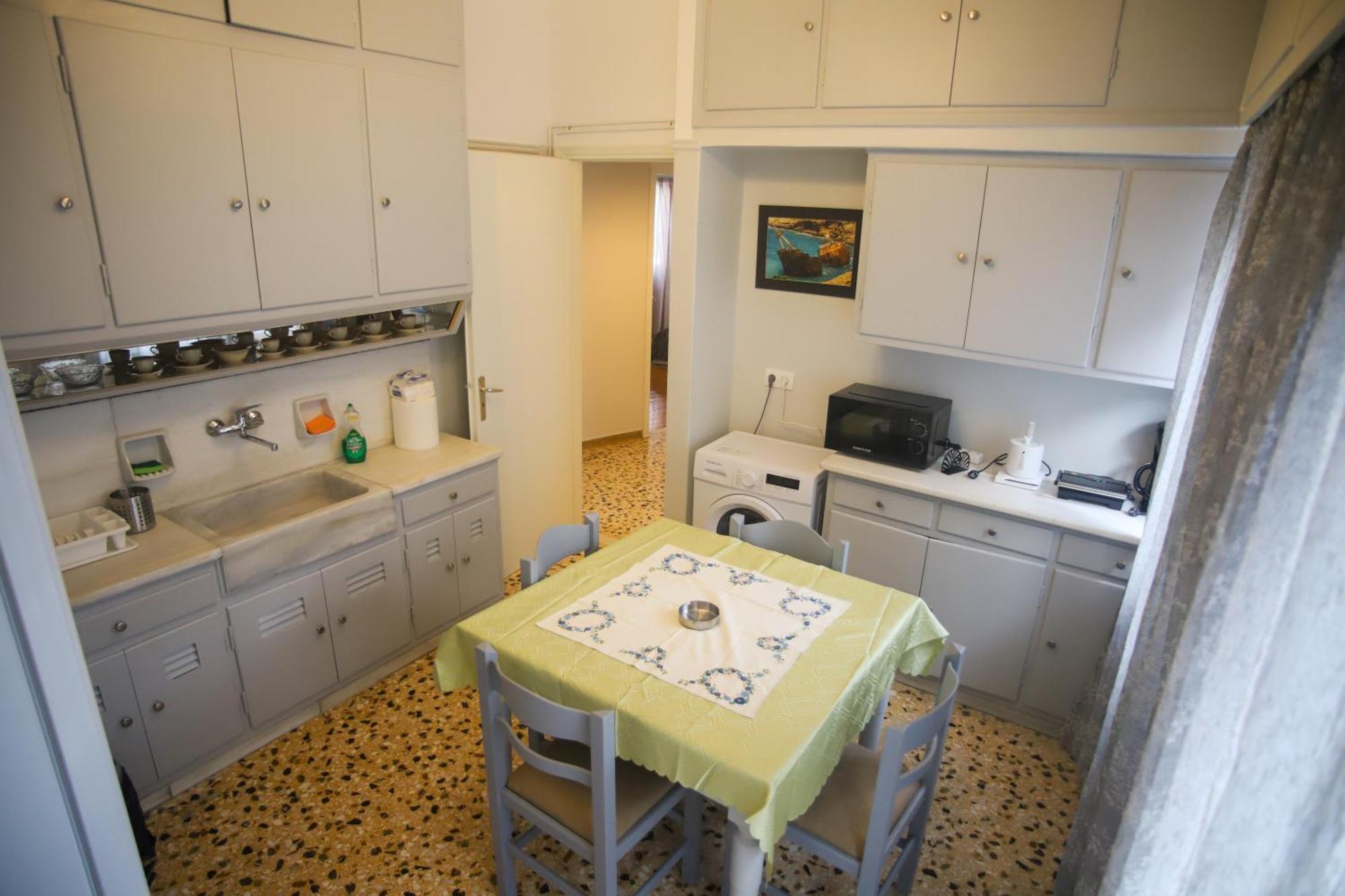 Mairas House Collection Apartment เอเธนส์ ภายนอก รูปภาพ